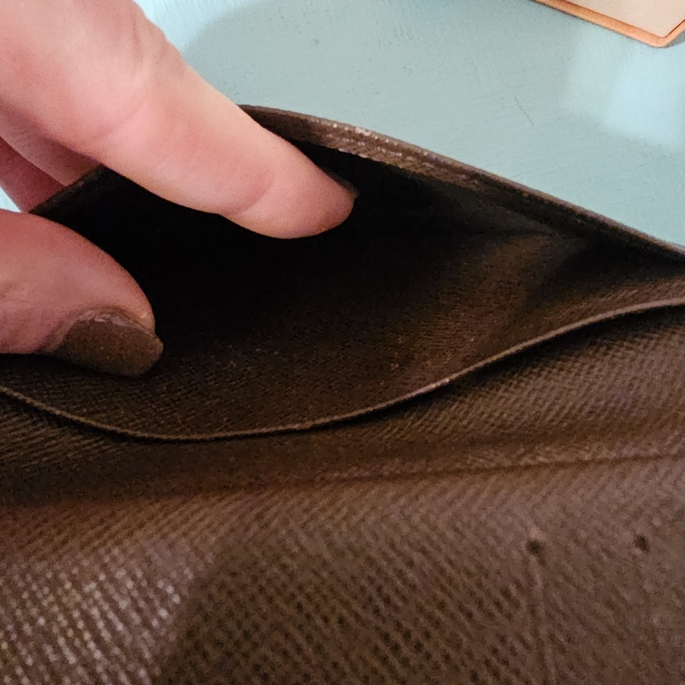 Louis Vuitton Portefeuille Viennois Wallet - Picture 7 of 15